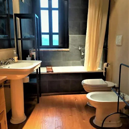 Tenuta Di Lucignano *